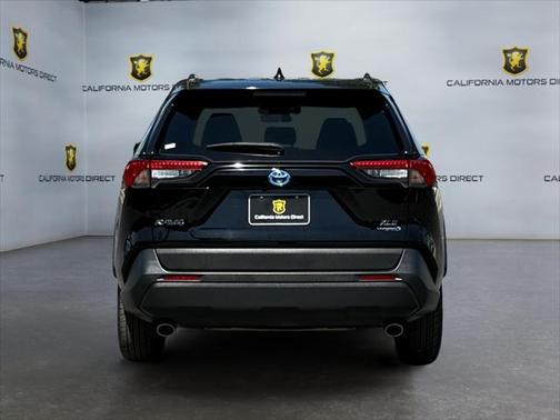 2021 Toyota RAV4 Hybrid XLE Premium
