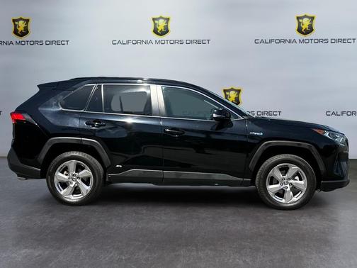 2021 Toyota RAV4 Hybrid XLE Premium