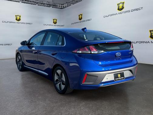 2022 Hyundai IONIQ Hybrid Limited