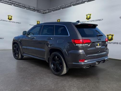 Granite Crystal Metallic Clearcoat 2015 Jeep Grand Cherokee High Altitude