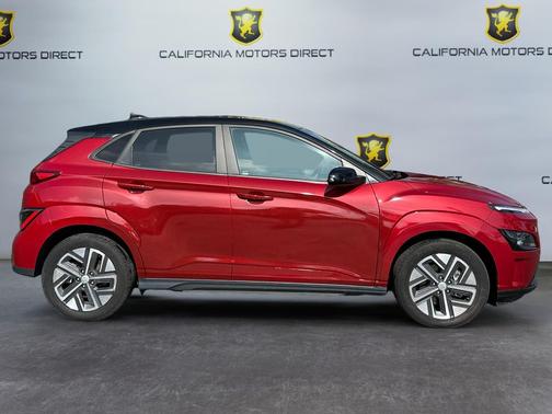 2022 Hyundai KONA EV SEL