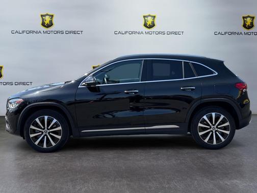 Cosmos Black Metallic 2022 Mercedes-Benz GLA 250 Base