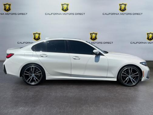 Mineral White Metallic 2023 BMW 330 330i