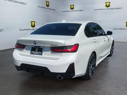 Mineral White Metallic 2023 BMW 330 330i