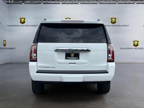 2017 GMC Yukon XL SLT