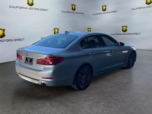 2019 BMW 530 530i