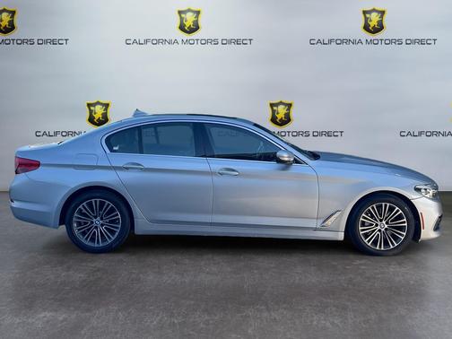 2019 BMW 530 530i