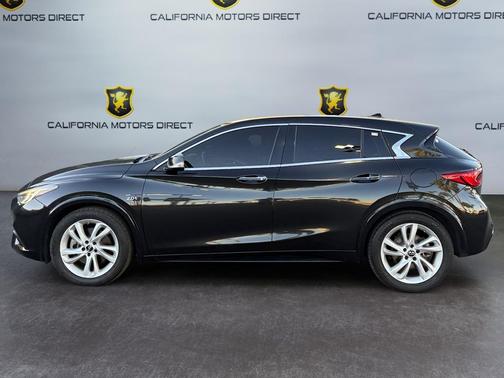 2019 INFINITI QX30 PURE