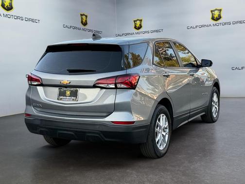 2023 Chevrolet Equinox LS