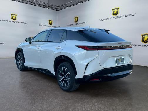Eminent White Pearl 2023 Lexus RZ 450e Premium