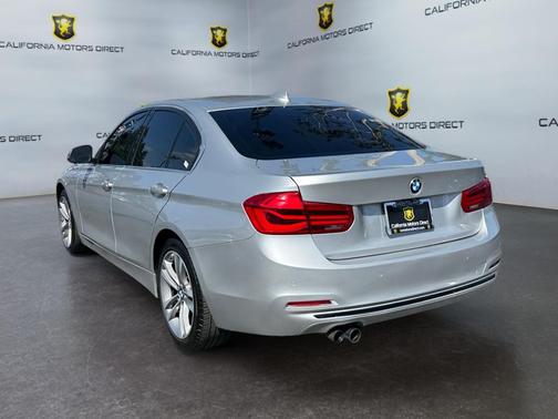 Glacier Silver Metallic 2017 BMW 330 330i