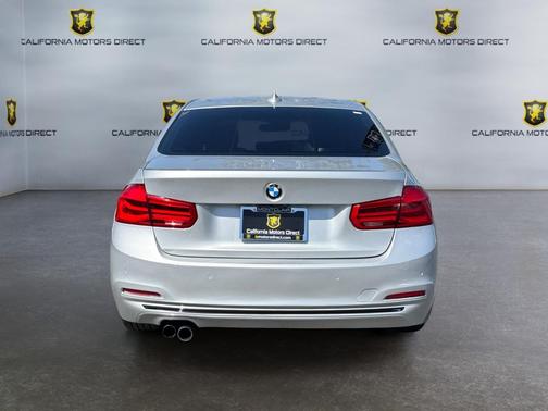 Glacier Silver Metallic 2017 BMW 330 330i