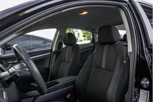 Crystal Black Pearl 2018 Honda Civic LX