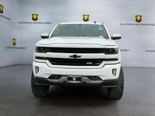 Summit White 2017 Chevrolet Silverado 1500 2LT