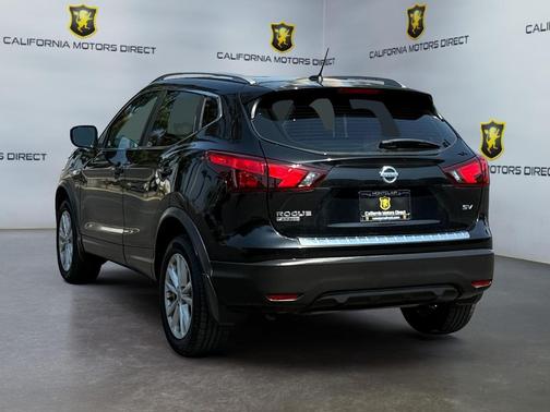 2018 Nissan Rogue Sport SV