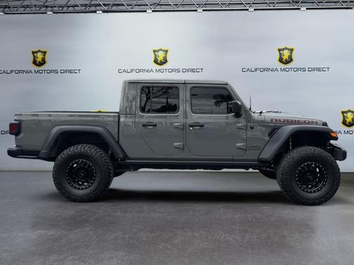 Sting-Gray Clearcoat 2022 Jeep Gladiator Rubicon