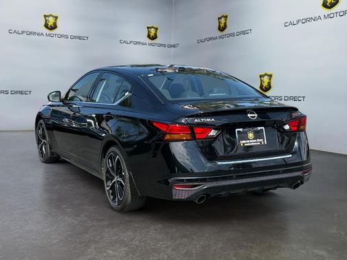 2023 Nissan Altima SR FWD