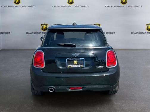 Midnight Black Metallic 2019 MINI Hardtop Cooper