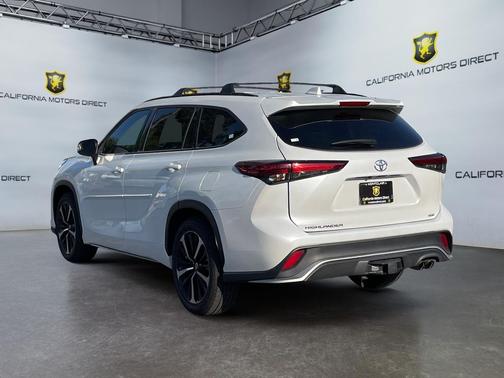 2022 Toyota Highlander XSE