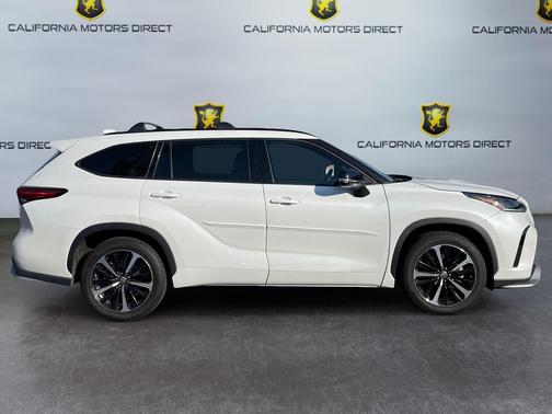2022 Toyota Highlander XSE