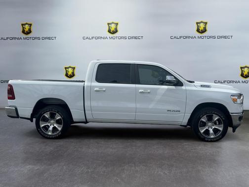 Bright White Clearcoat 2024 RAM 1500 Laramie