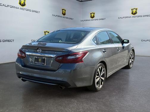 2017 Nissan Altima 3.5 SR