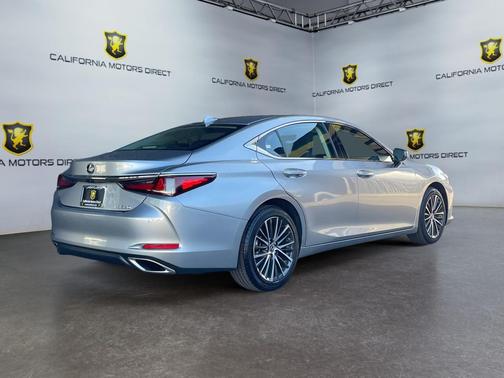 2025 Lexus ES 350 Base