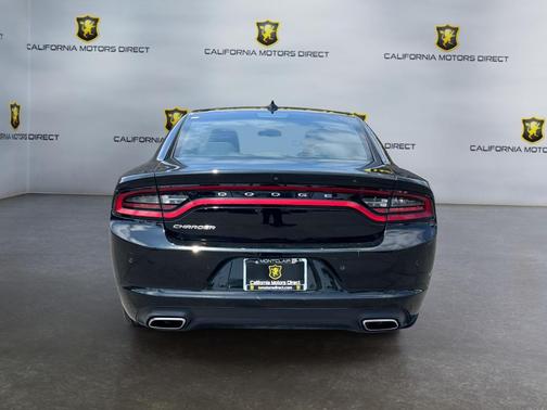 Pitch Black Clearcoat 2023 Dodge Charger SXT