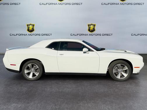 2020 Dodge Challenger SXT