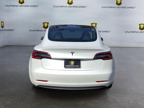 Pearl White Multi-Coat 2021 Tesla Model 3 Standard Range Plus