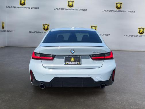 Brooklyn Grey Metallic 2024 BMW 330 330i