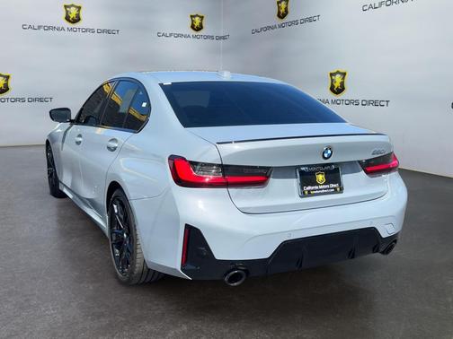 Brooklyn Grey Metallic 2024 BMW 330 330i