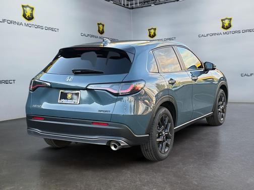 2025 Honda HR-V 2WD Sport