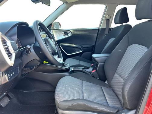 Mars Orange 2023 Kia Soul LX