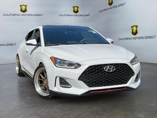 2020 Hyundai Veloster Base