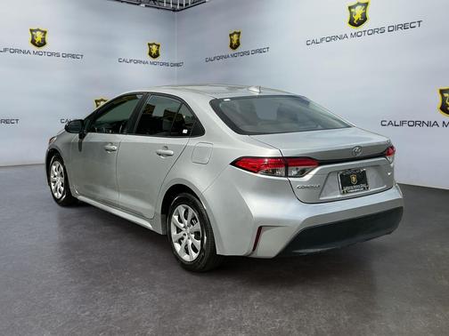 Classic Silver Metallic 2024 Toyota Corolla LE