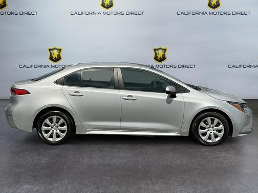 Classic Silver Metallic 2024 Toyota Corolla LE