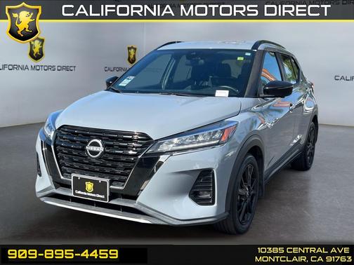 Boulder Gray Pearl 2024 Nissan Kicks SR