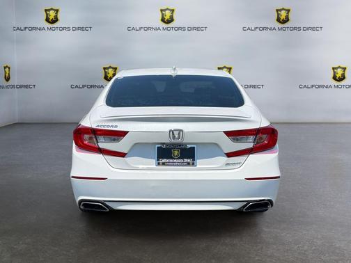 Platinum White Pearl 2018 Honda Accord Sport