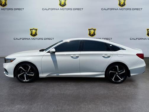 Platinum White Pearl 2018 Honda Accord Sport