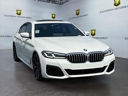 2022 BMW 530 i