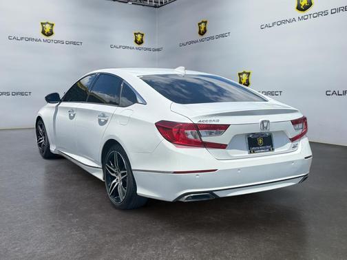 Platinum White Pearl 2022 Honda Accord Touring 2.0T