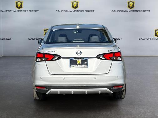 2021 Nissan Versa 1.6 SV