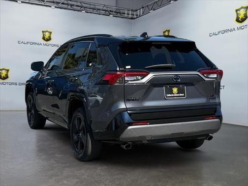 2019 Toyota RAV4 Hybrid SE