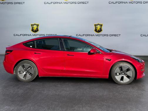 2022 Tesla Model 3 Standard Range