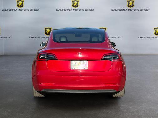 2022 Tesla Model 3 Standard Range