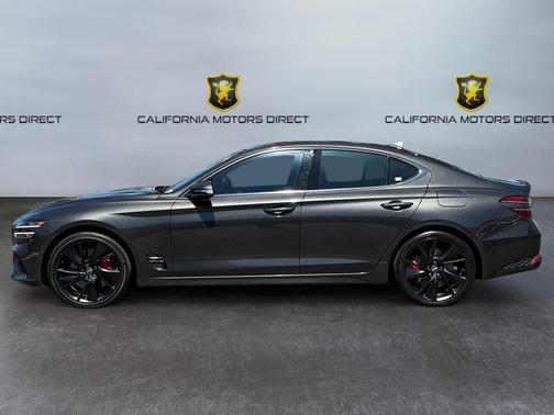 2023 Genesis G70 3.3T RWD