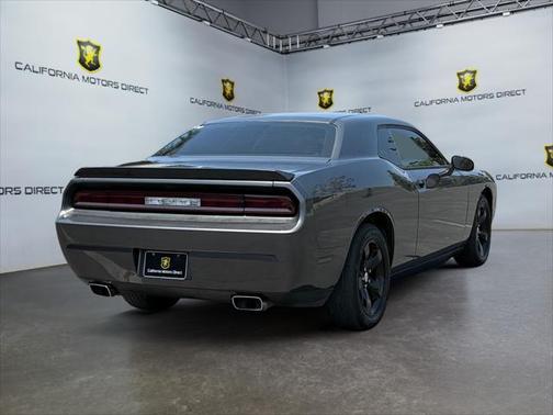 2014 Dodge Challenger SXT