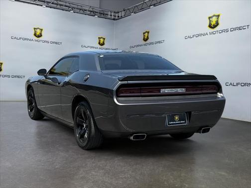 2014 Dodge Challenger SXT