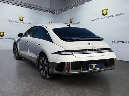 2023 Hyundai IONIQ 6 SE Standard Range